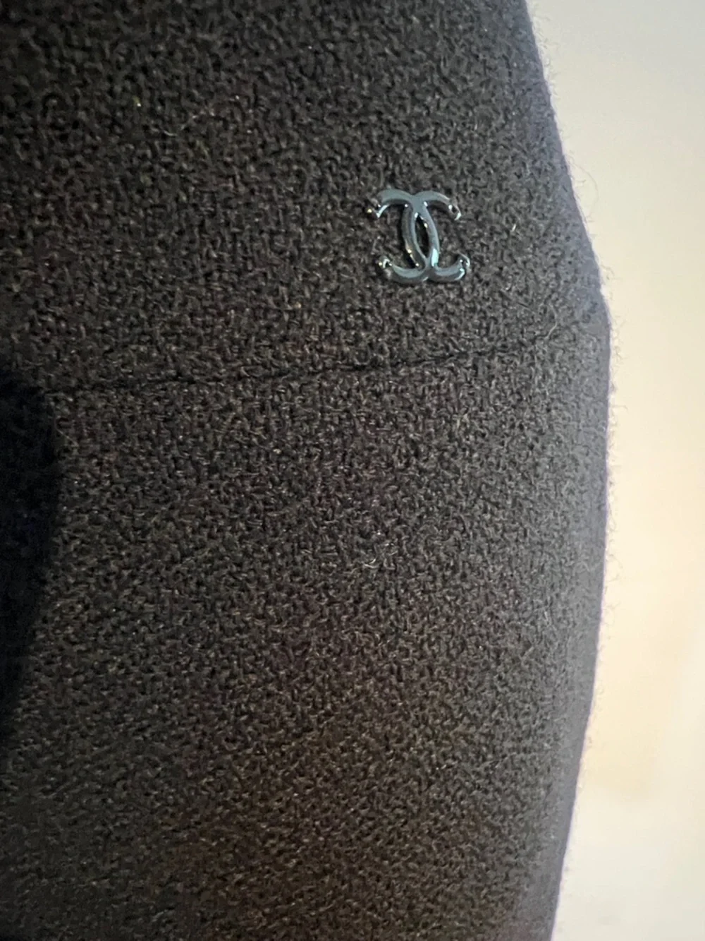 Chanel Sz 42 US 8 Wool Bucle A Line Skirt